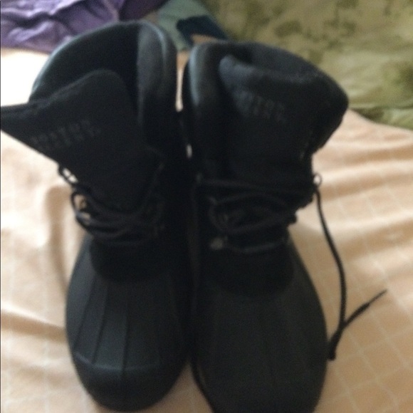 ?PREOWNED Boston accent mens black boots size 12m